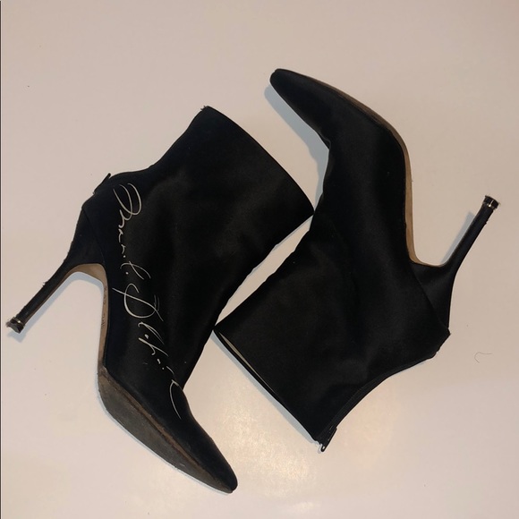 Vetements Shoes - Manolo Blahnik x Vetements